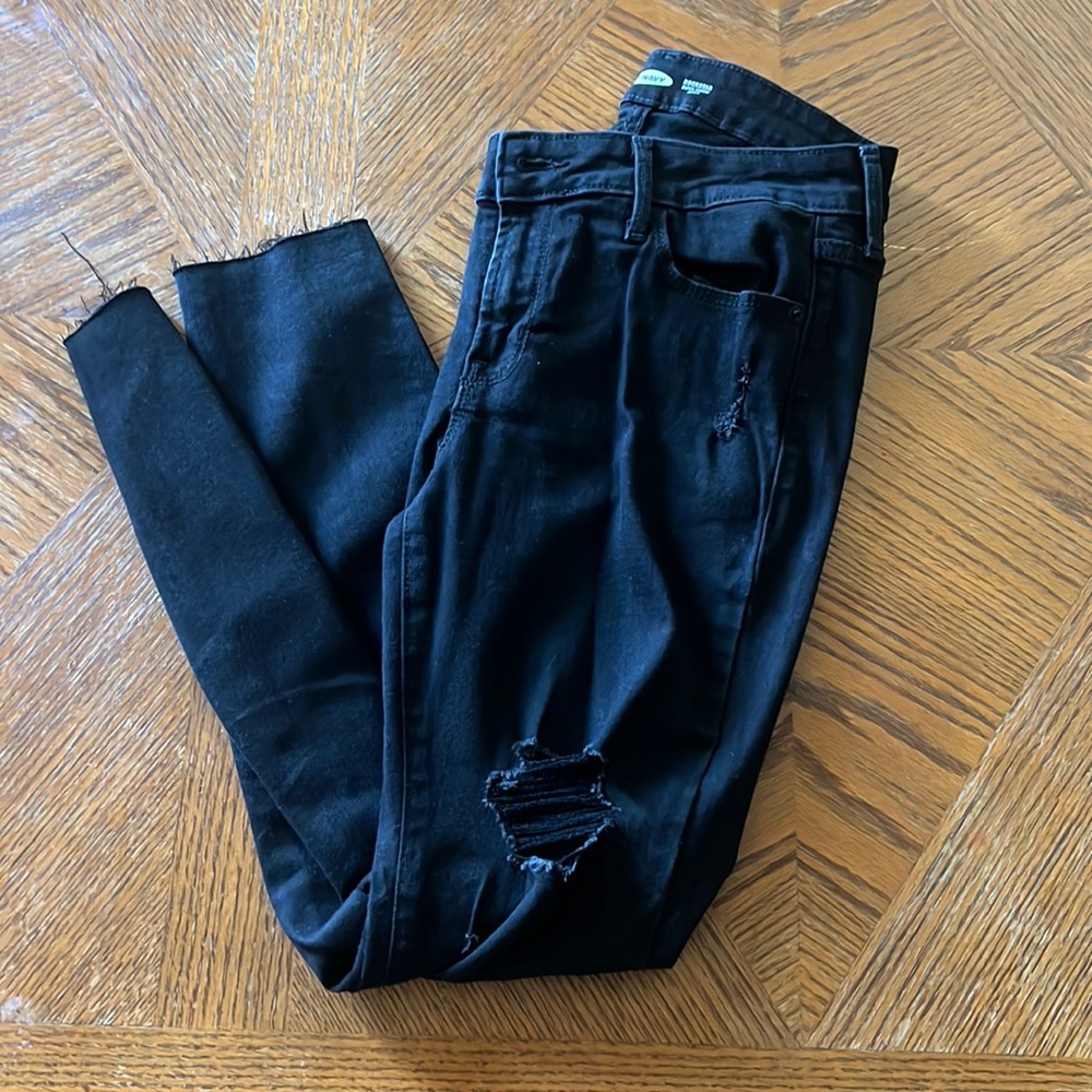 Old Navy Rockstar Super Skinny Ankle Black Jeans Distressed
